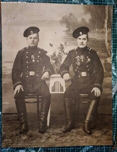 Два солдата РИА со знаками 21 х 26,5 см