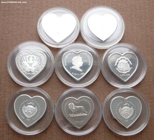 5 и10 $ серебро 8 монет "сердечки" разных стран