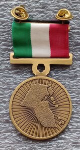 Медаль За освобождение Кувейта с фрачником США
