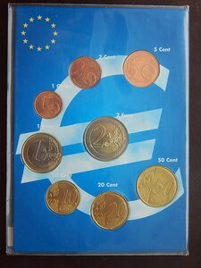 Набор Евро Мальта 2008 г. В буклете.
