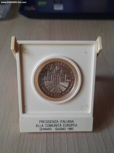 Италия 500 лир 1985 в родной упаковке с сертификатом